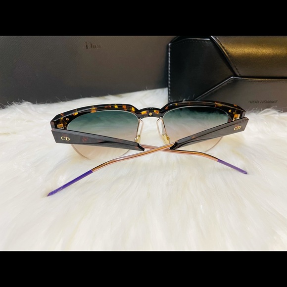 Christian Dior Sunglasses - Picture 2 of 15